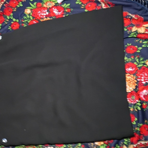 SHANI Black Skirt with Embellishments - Picture 5 of 8